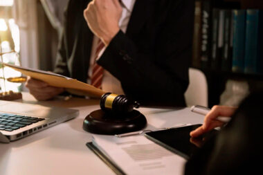 Defendiendo los derechos: La labor del abogado penalista