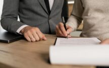 Cinco claves para que este verano las empresas apliquen correctamente la Ley en la contratación de duración determinada y así evitar sanciones de hasta 10.000 euros por contrato