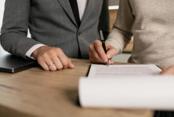 Cinco claves para que este verano las empresas apliquen correctamente la Ley en la contratación de duración determinada y así evitar sanciones de hasta 10.000 euros por contrato