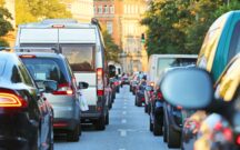 Accidente de tráfico: derecho a rehabilitación gratuita, pero cuidado con los plazos 