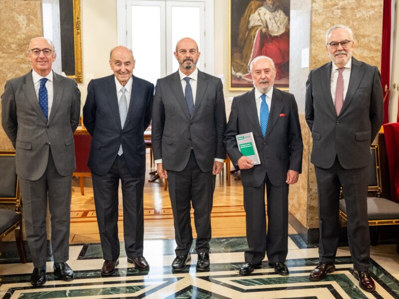 Lefebvre y el CEU San Pablo reúnen a destacadas personalidades del ámbito jurídico en la presentación de «Los ángulos muertos del Estado de Derecho»