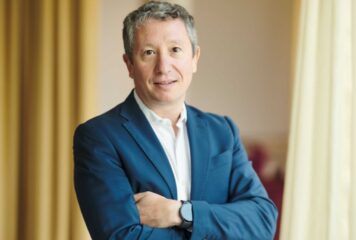 Wolters Kluwer presenta la funcionalidad de chat de documentos basada en GenAI en Legisway y Kleos