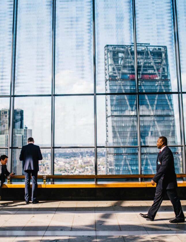Valoira Abogados repasa las obligaciones de comunicación de bajas médicas y los riesgos de incumplimiento para empresas y trabajadores