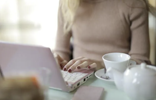 Puigverd Assesors aclara cuándo un autónomo con ingresos bajos debe darse de alta en el RETA según el Supremo